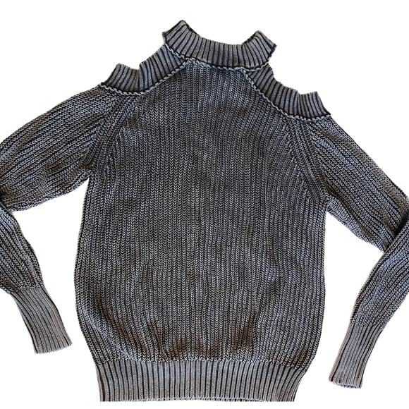 Free People Cold Shoulder Sweater Size S - Picture 1 of 6